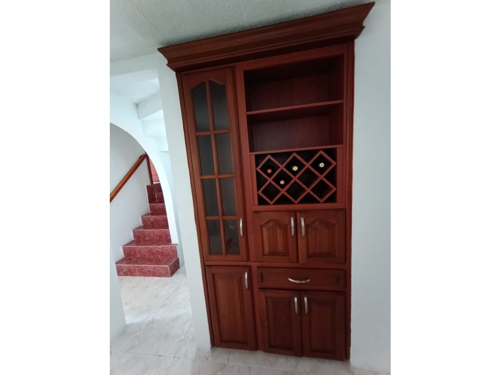 Casa en venta 320m2 La Carola 5 Niveles — foto 5