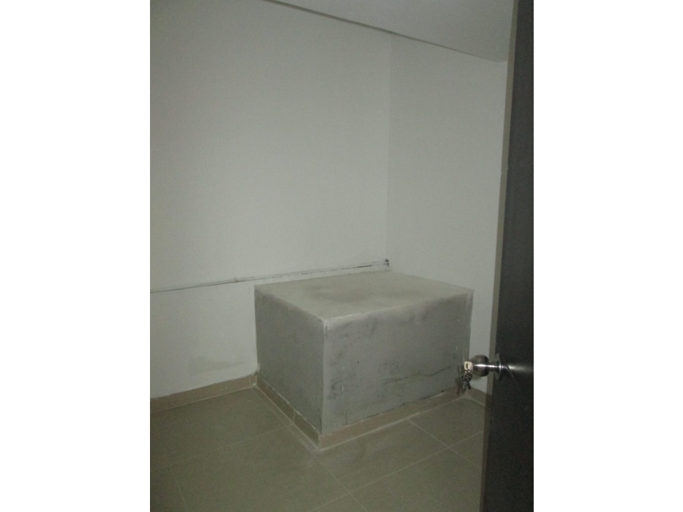 Local comercial en arriendo 105m2 sector centro — foto 4