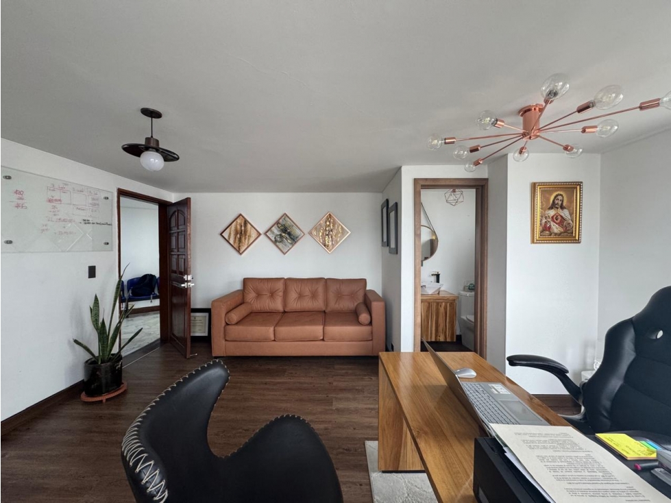 Consultorio en arriendo Av Paralela — foto 4