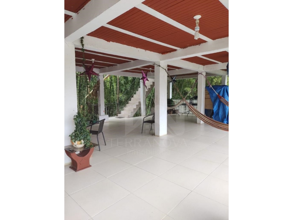 Venta casa lote finca en Santa clara quiebra de velez