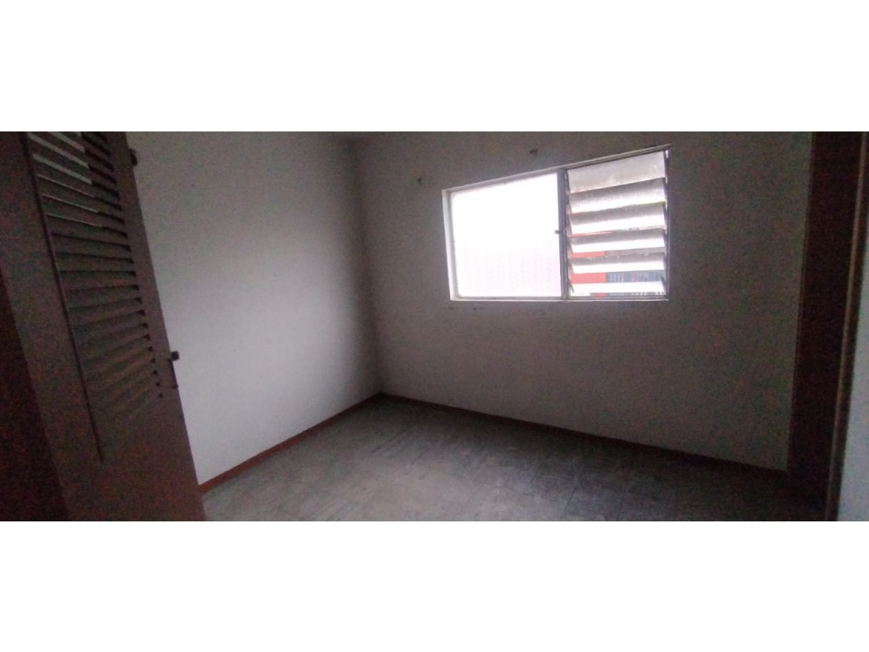 Casa lote en venta para remodelar 350m2 sector La Camelia — foto 6