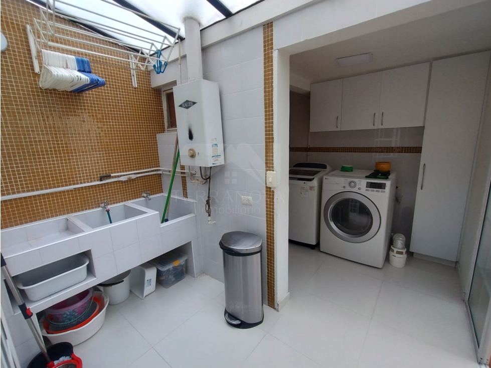 Hermosa casa en venta Laureles 165m2 — foto 5