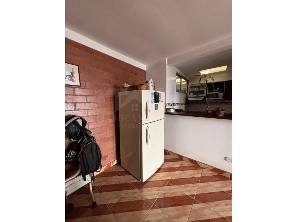 Apartamento en venta sector Chipre 56m2 — foto 4