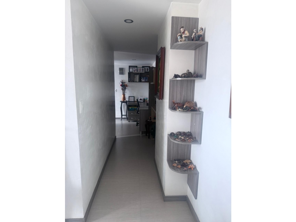 Apartamento en venta 75m2 quinto piso con ascensor — foto 6