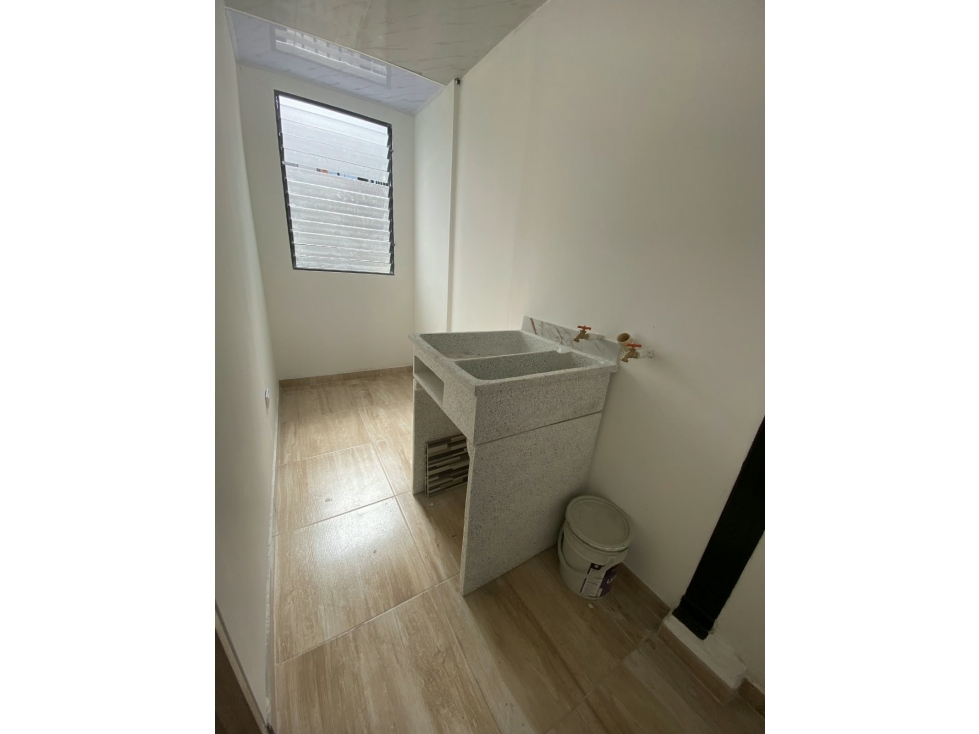 Apartaestudio en Arriendo sector Chipre — foto 6