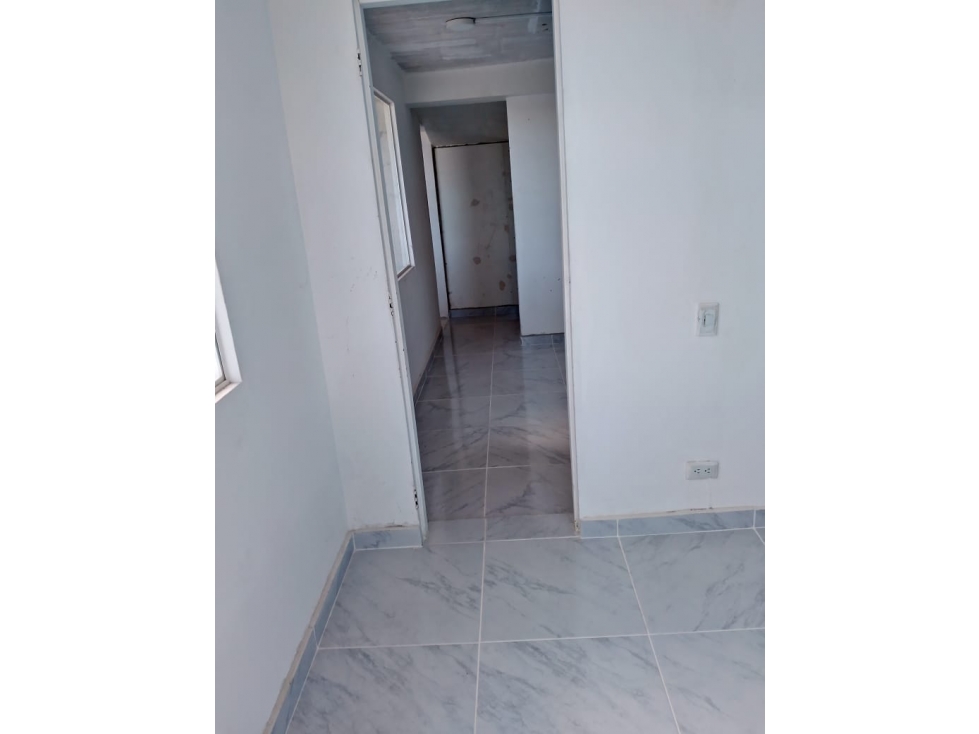 Local comercial en arriendo La Carola con terraza — foto 3