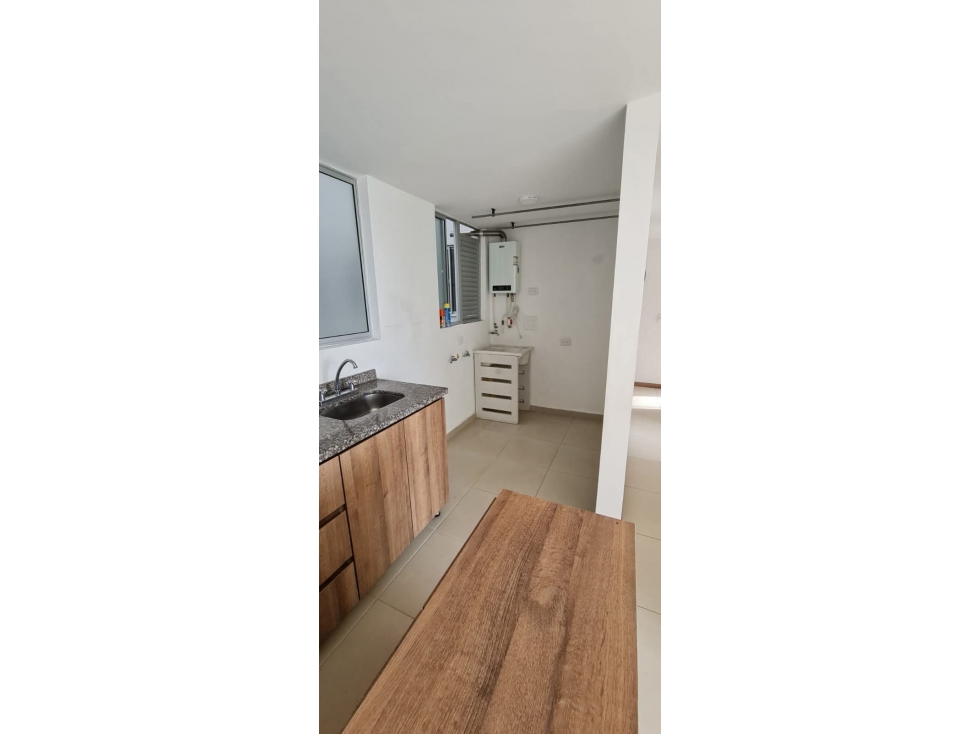 Apartamento en venta sector Cambulos conjunto cerrado Piso 12 — foto 2