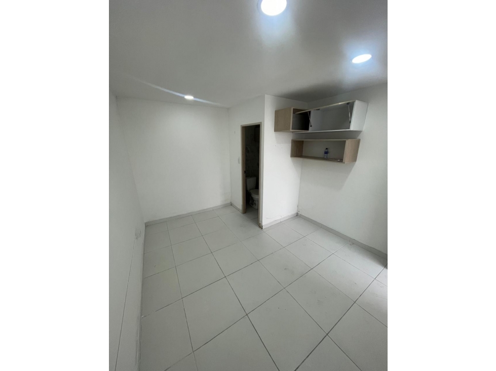 Local comercial en arriendo barrio La Arboleda 17m2 — foto 6