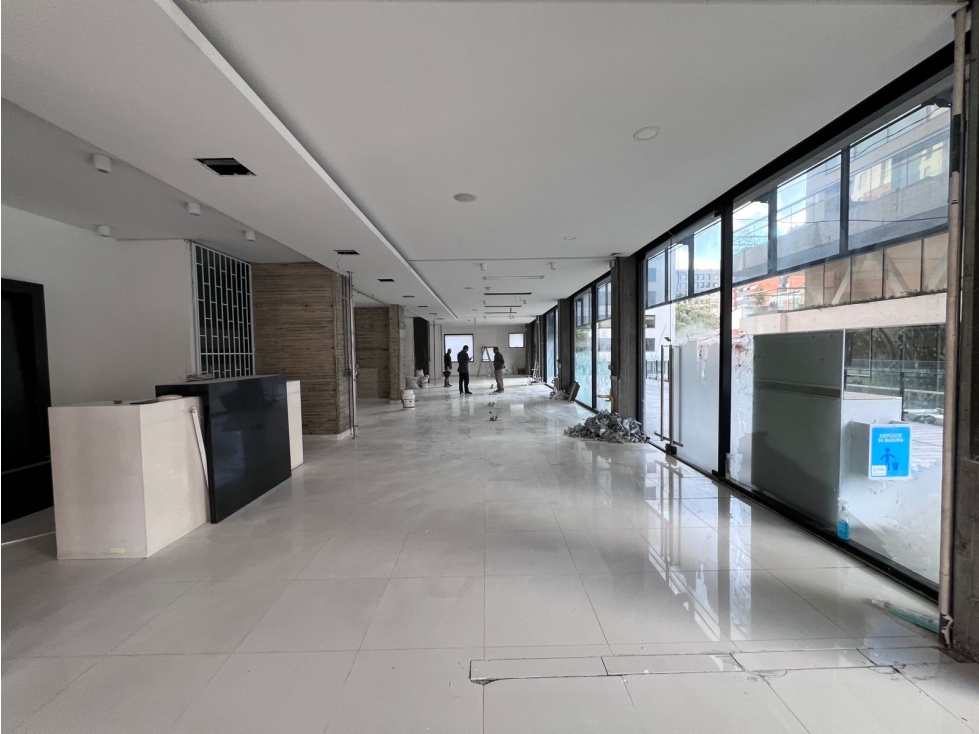 ARRIENDO LOCAL OFICINA 305m2 +145m2 TERRAZA NOGAL