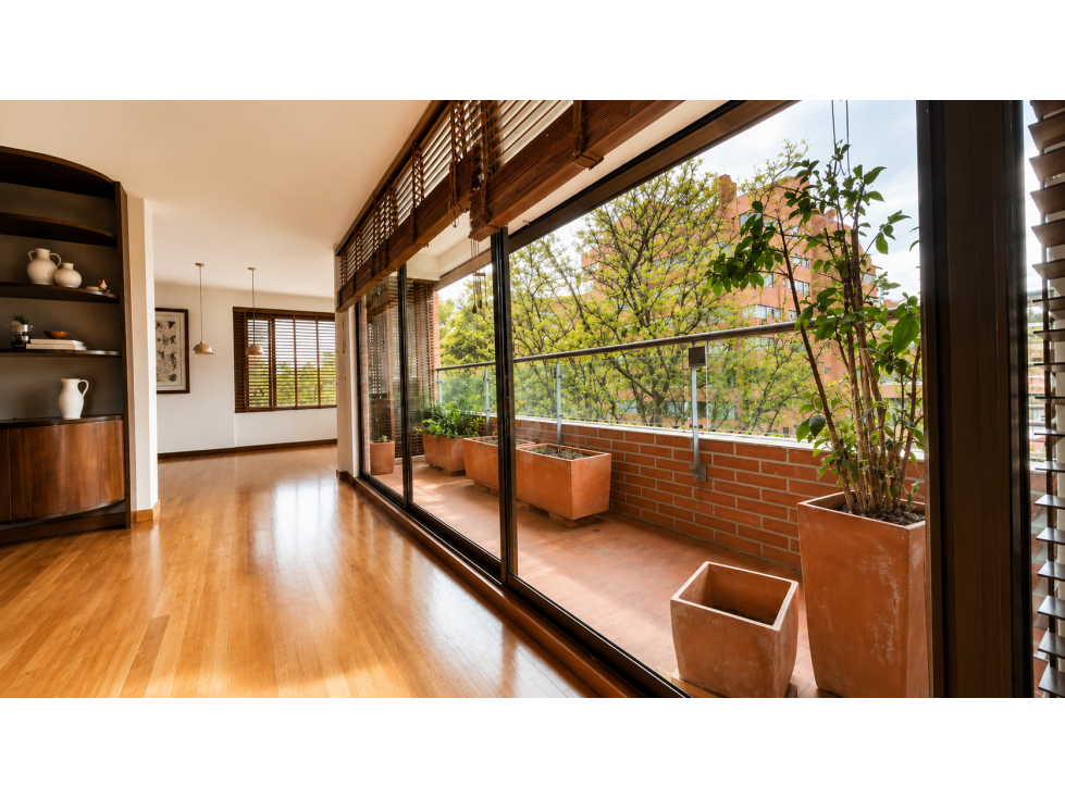 Arriendo Cabrera Apartamento 270m2 3H/4B/3G piso alto exterior — foto 3