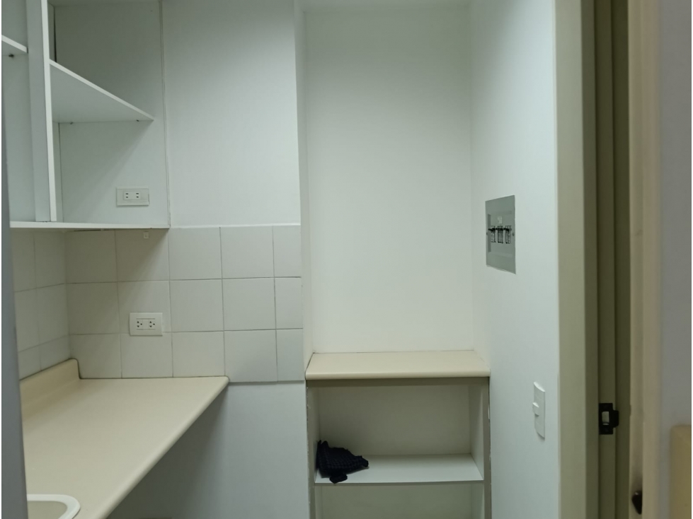 ARRIENDO VENTA OFICINA 90m2 PARQUE 93 CHICO — foto 6