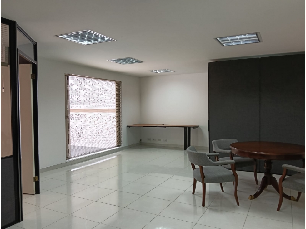 ARRIENDO VENTA OFICINA 90m2 PARQUE 93 CHICO