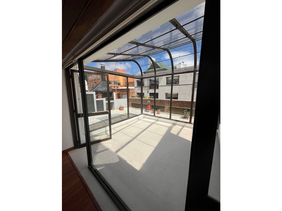 VENTA INTERIOR 170m2 + TERRAZA REMODELADO SIN ASCENSOR SANTA BARBARA — foto 2