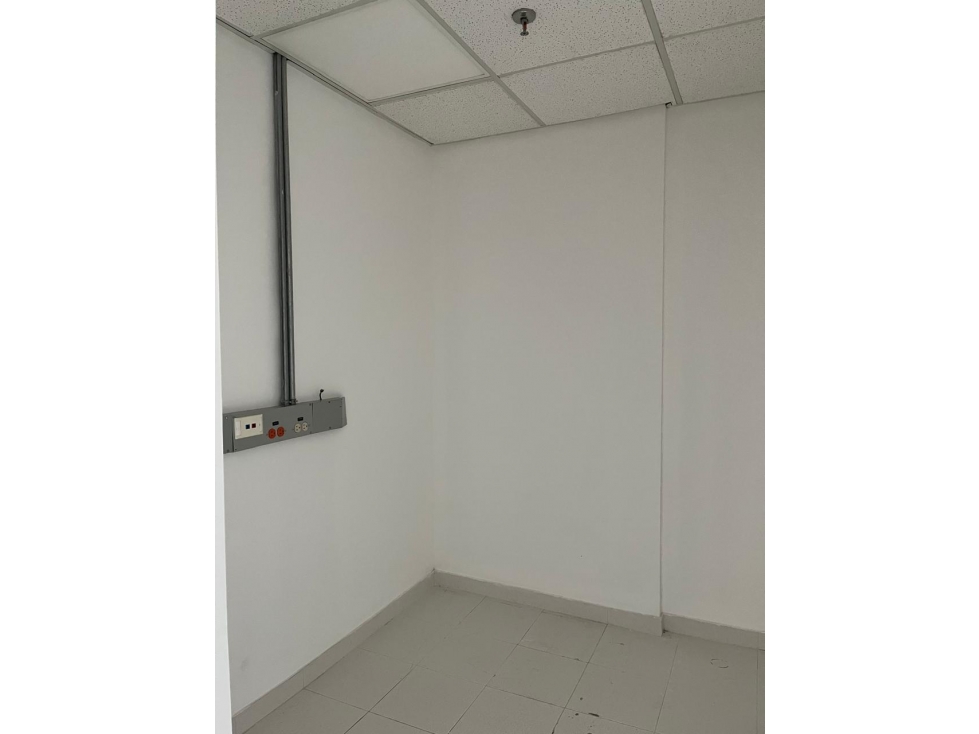 VENTA ARRIENDO LOCAL - OFICINA 181m2 -MEZZANINE COMERCIAL USAQUEN — foto 4