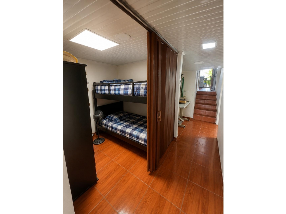 VENTA / PERMUTA CASA 450m2 (5 APTOS) Barrio Sta Rita Armenia — foto 2
