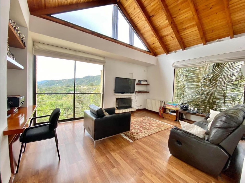 VENTA /CASA 270m2 3H/3B/3G MODERNA ARBORETTO LA CALERA MH