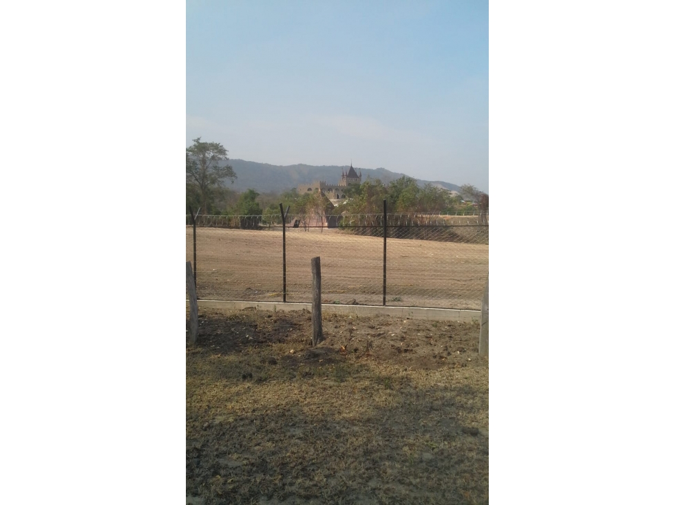 VENTA LOTE ZONA RICAURTE TURISTICO TERRENO 6548m2 CUNDINAMARCA - 4