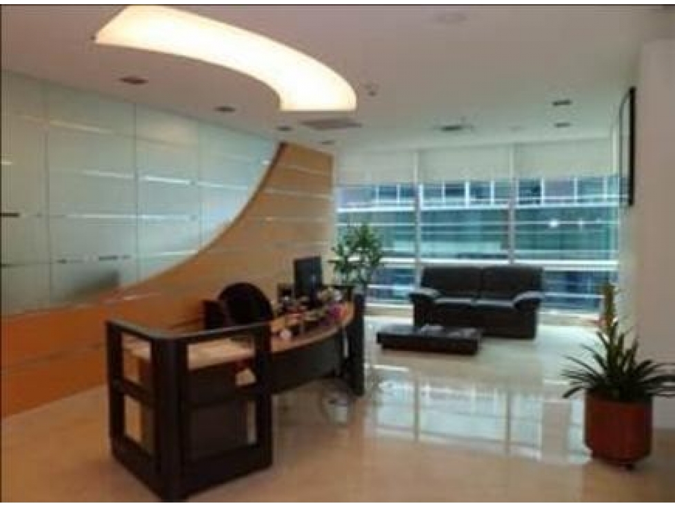 Arriendo / Venta Oficina 184m2 Torre Empresarial Usaquén — foto 3