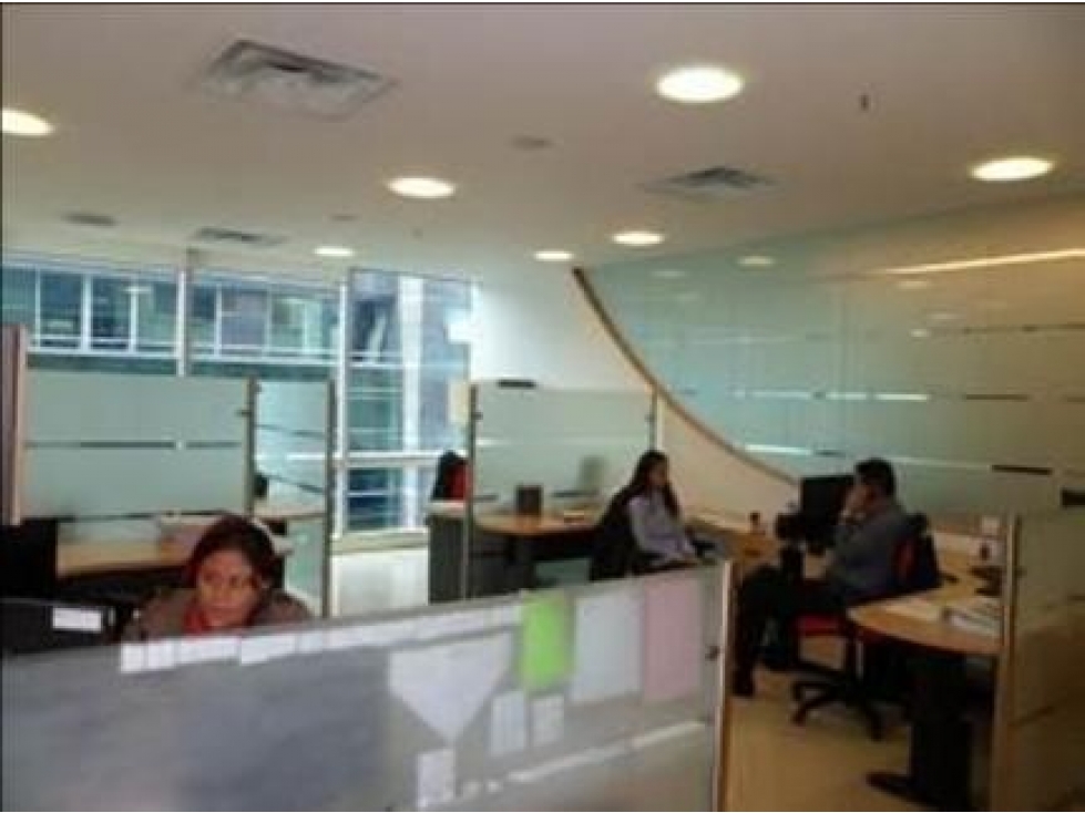 Arriendo / Venta Oficina 184m2 Torre Empresarial Usaquén — foto 4
