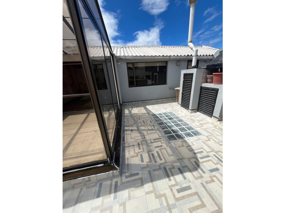 VENTA INTERIOR 170m2 + TERRAZA REMODELADO SIN ASCENSOR SANTA BARBARA — foto 4