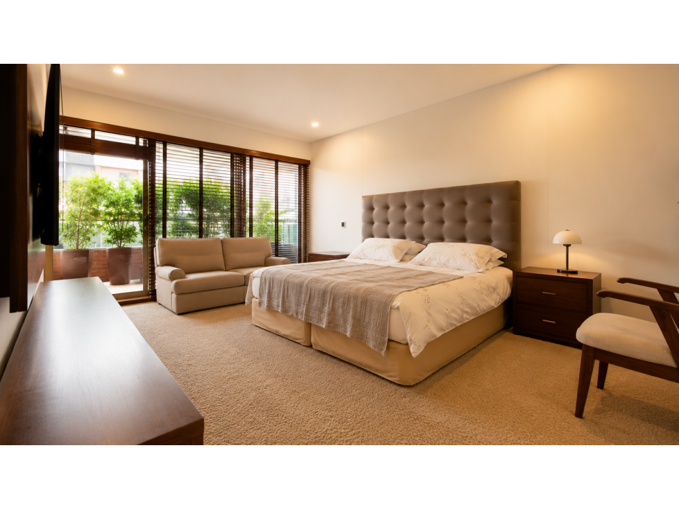 Arriendo Cabrera Apartamento 270m2 3H/4B/3G piso alto exterior — foto 6