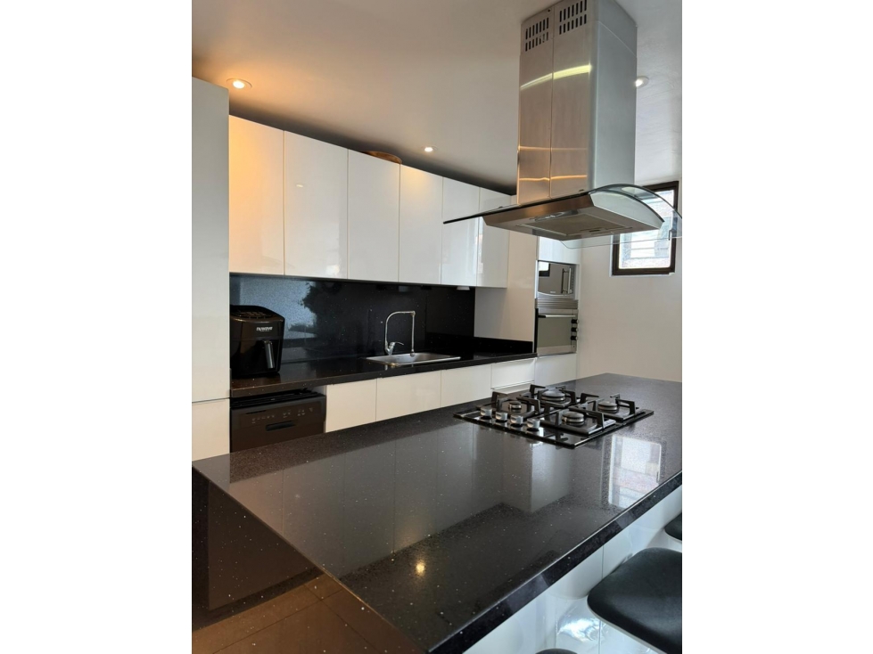 Venta Apartamento 85m2 Multicentro REMODELADO Santa Barbara — foto 6