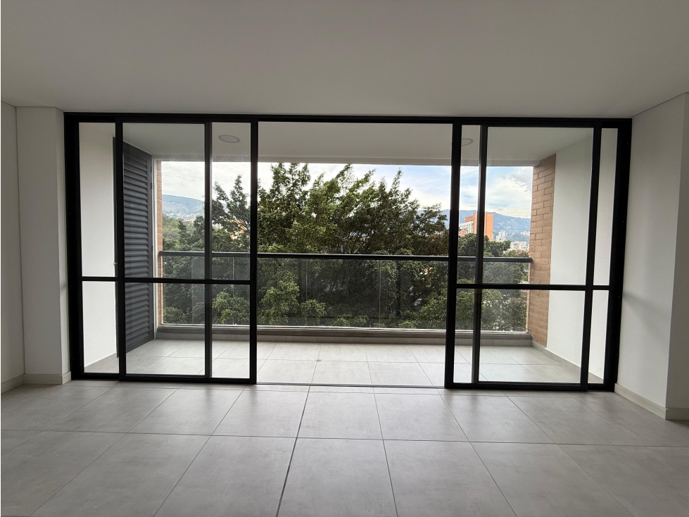 VENTA DE APARTAMENTO EN LAURELES MEDELLIN