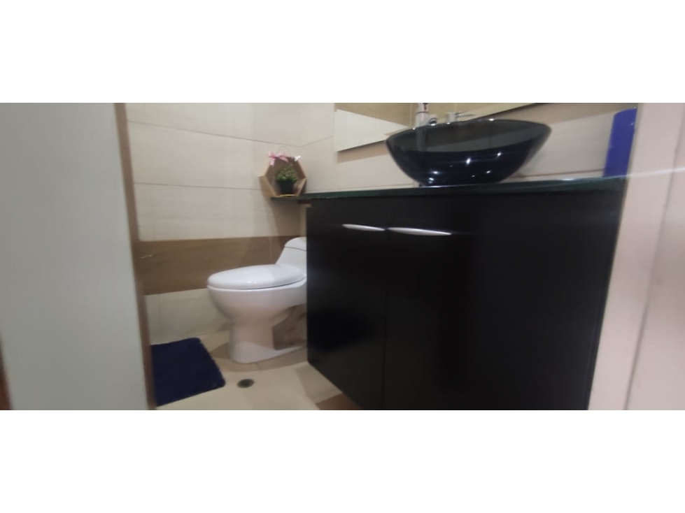 VENTA DE APARTAMENTO LAURELES, MEDELLIN — foto 5