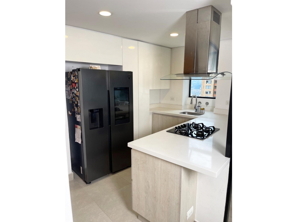 Venta De Apartamento En Envigado, Medellín — foto 4