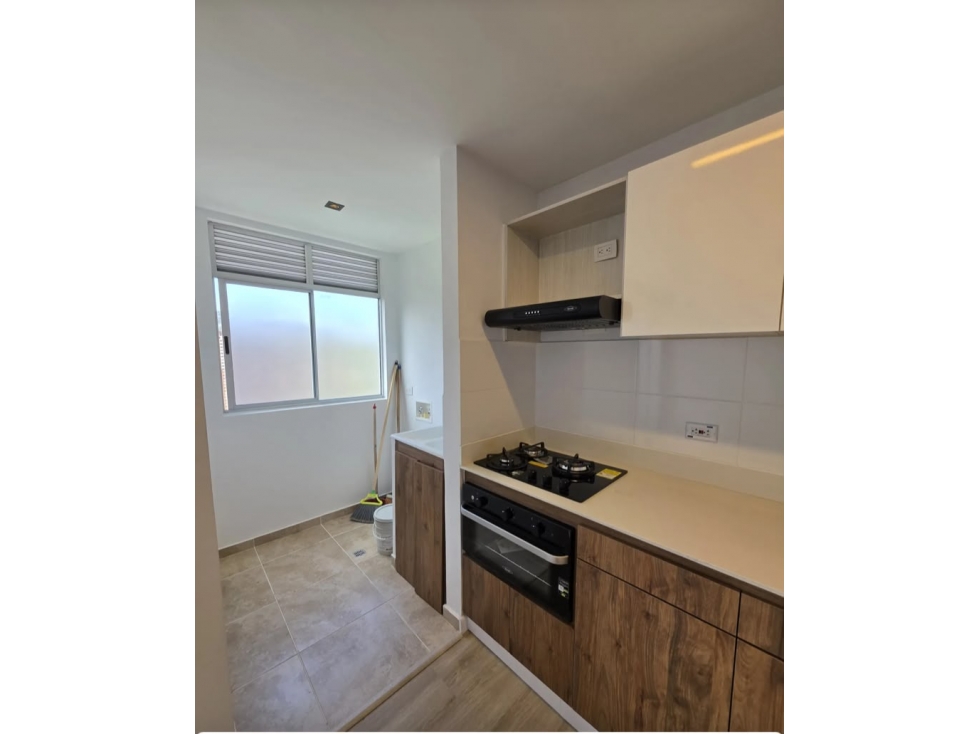 Venta de Apartamento en Suramerica, Itagui — foto 3