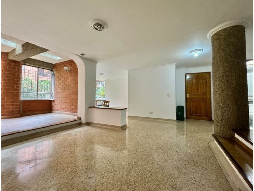 Venta De Apartamento En Laureles, Medellin — foto 3