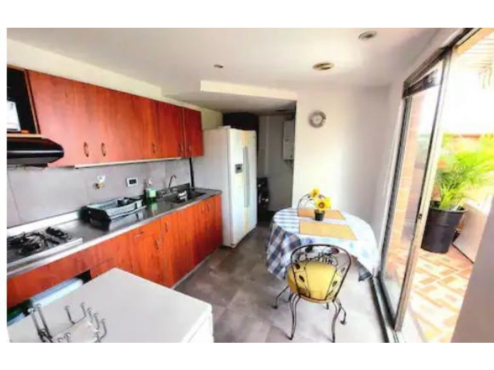 Venta De Apartamento En La Floresta, Medellín