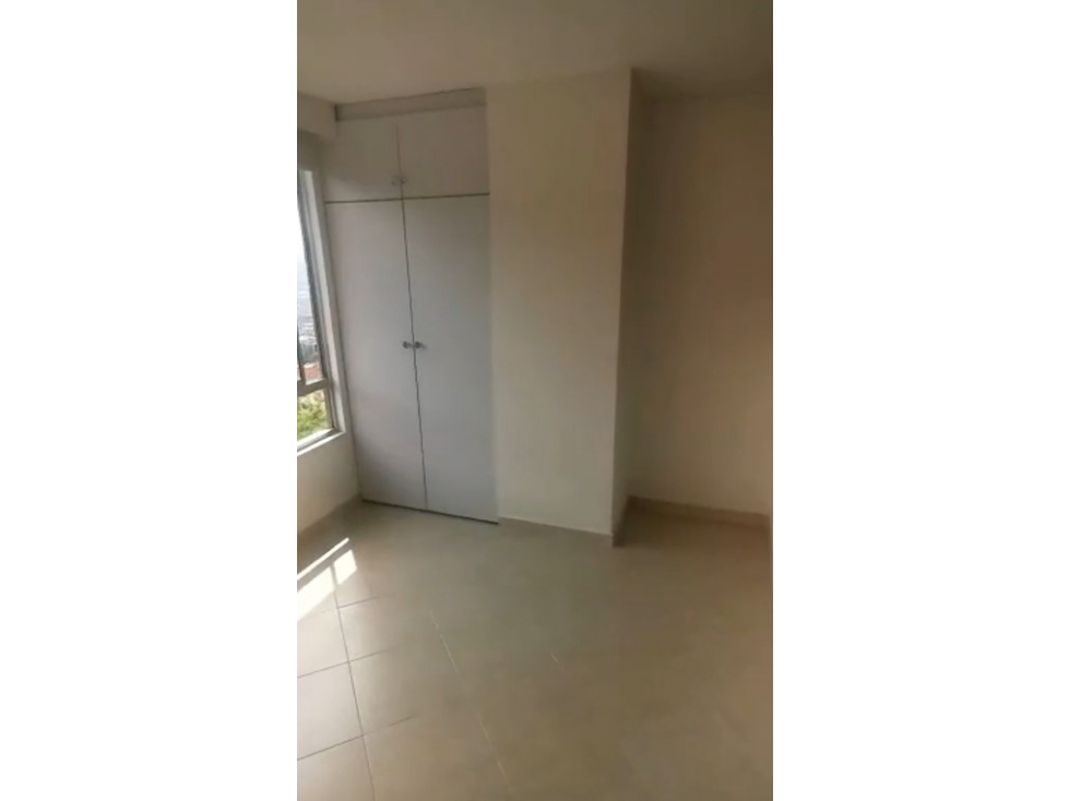 APARTAESTUDIO LOMA DEL INDIO MEDELLIN — foto 5