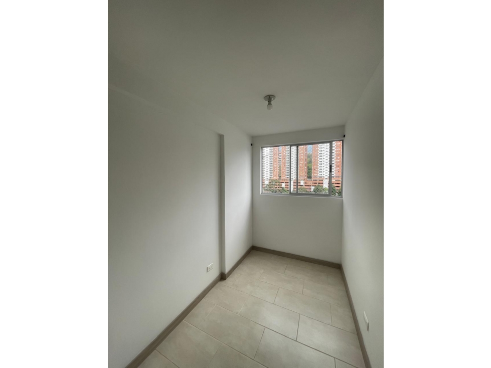 Venta de Apartamento en Calazans Medellin — foto 4