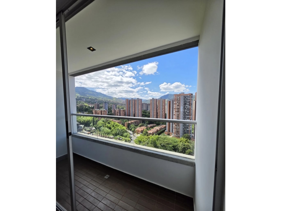 Venta de Apartamento en Suramerica, Itagui — foto 4