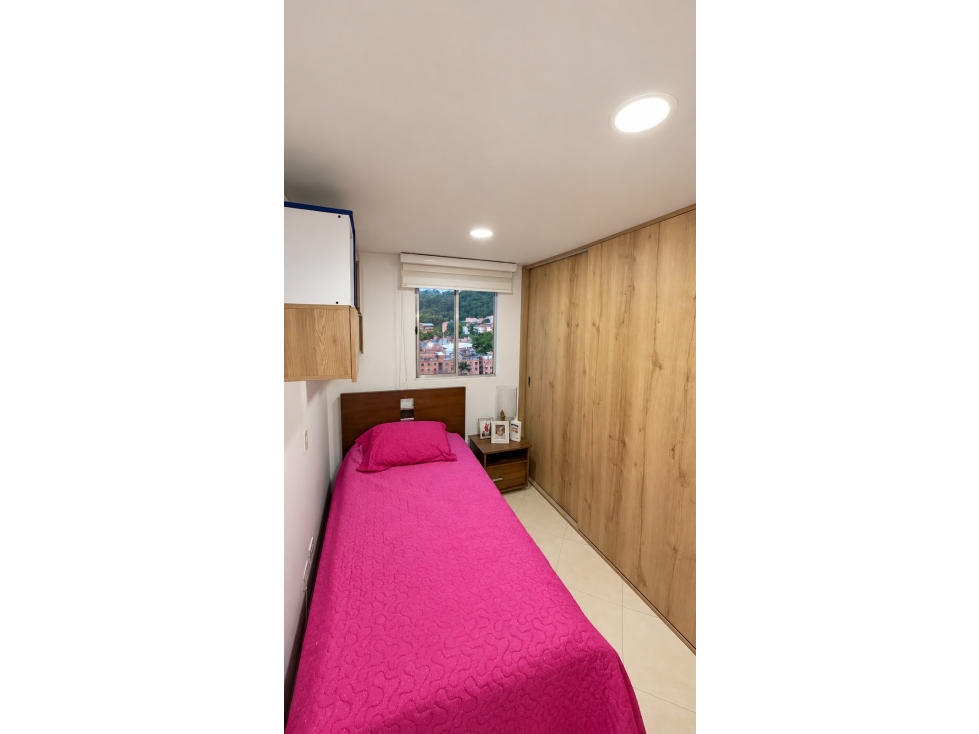 SE VENDE APARTAMENTO EN LOS COLORES — foto 5
