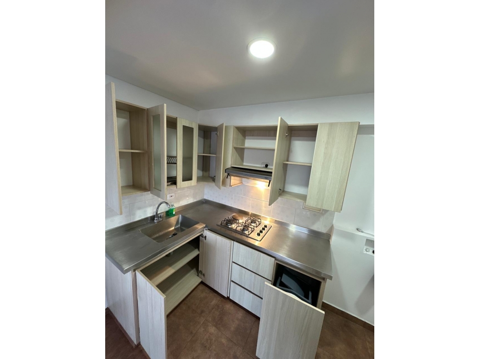 Venta De Apartamento En Marinilla — foto 2