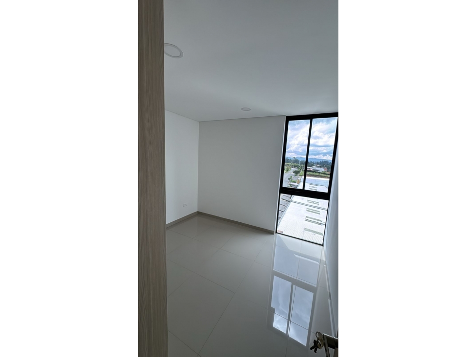Venta De Apartamento En Marinilla — foto 3