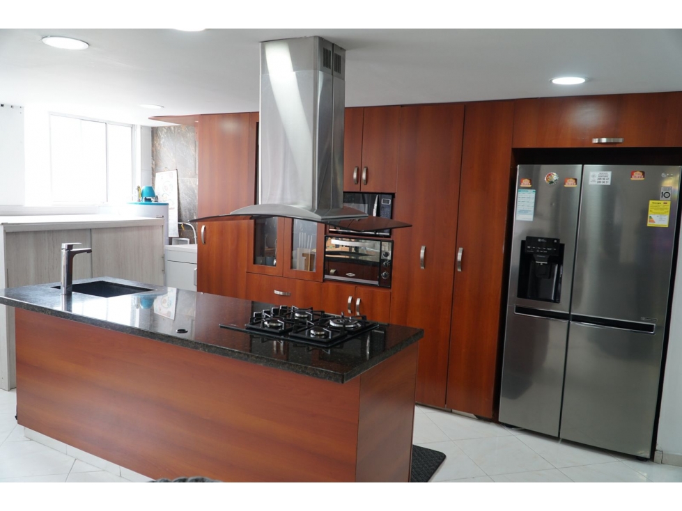 SE VENDE APARTAMENTO EN ENVIGADO