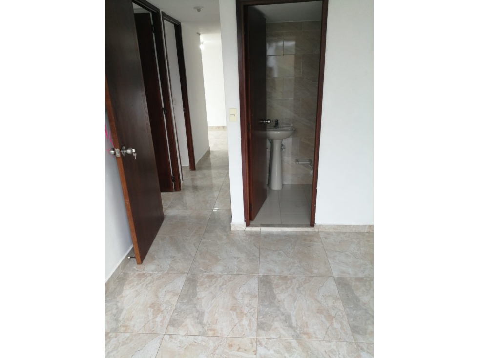 Venta De Apartamento En Marinilla — foto 6