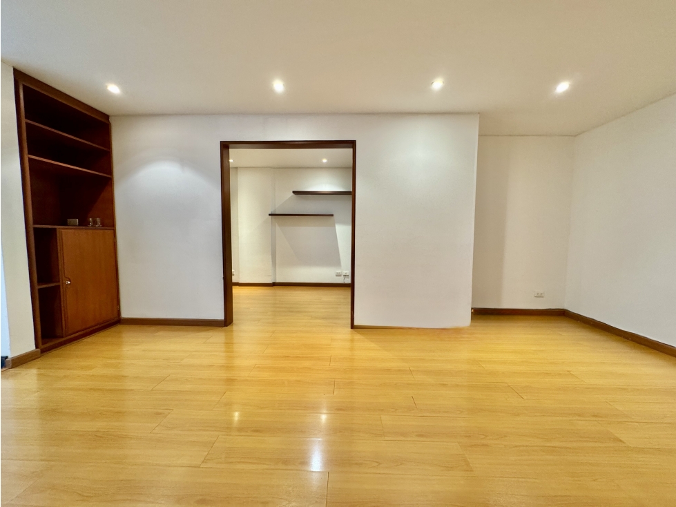 APARTAESTUDIO EN CHICO NAVARRA — foto 3