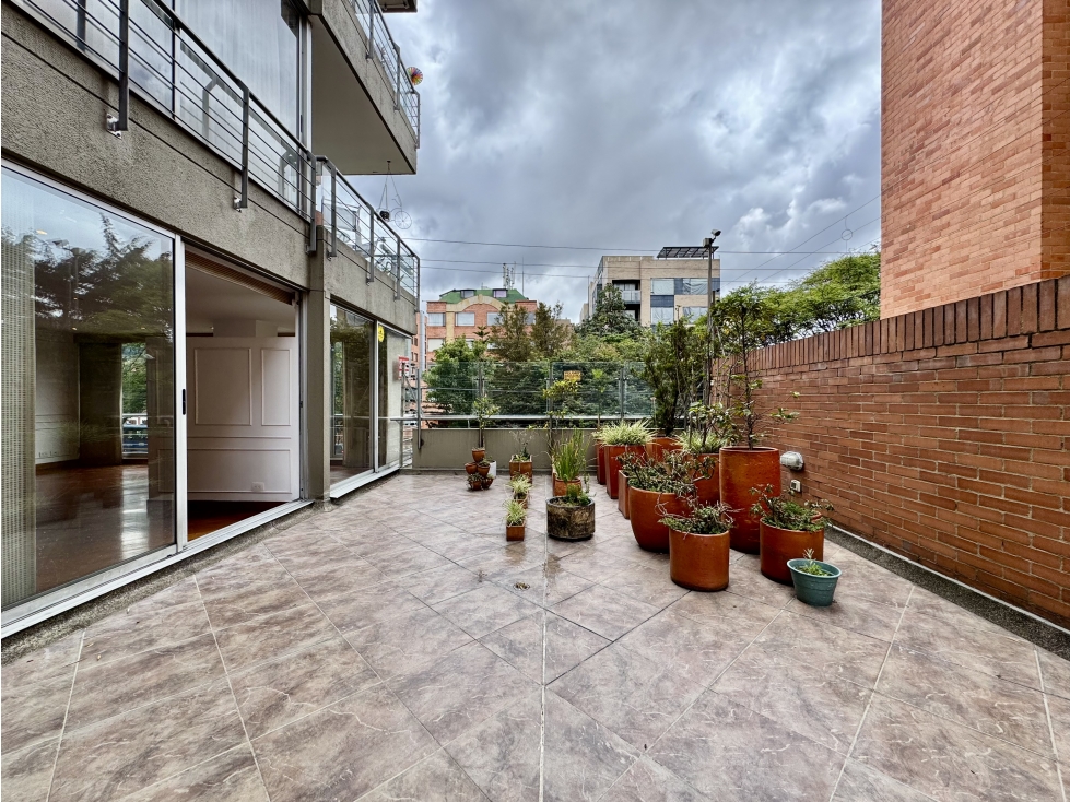 Venta de Hermoso Apartamento con Terraza — foto 4