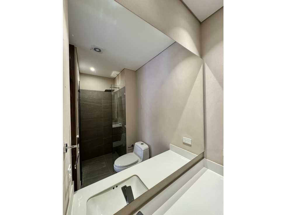 Hermoso Apartamento con balcón — foto 6