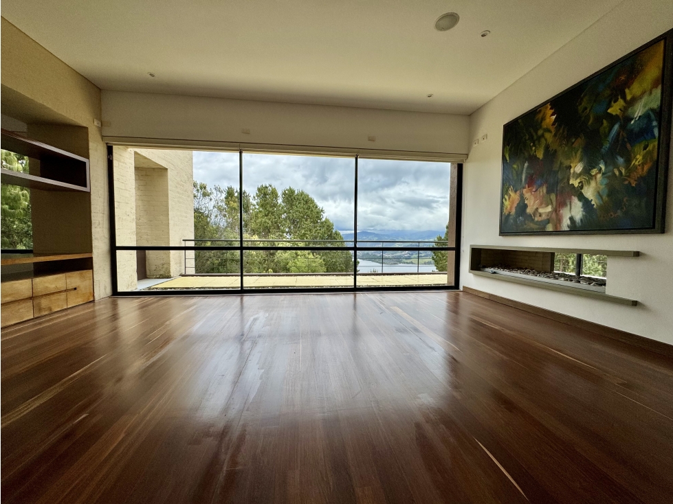Casa campestre en Arboretto con vista a la represa de San Rafael — foto 2