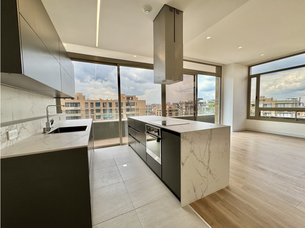 Moderno y amplio Apartamento con vista exterior y balcón — foto 3