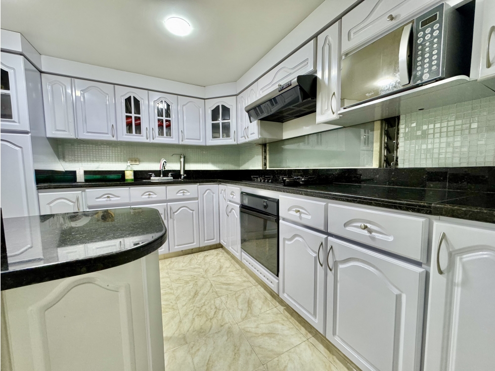 Amplio Apartamento con Terraza Ubicado en Santa Barbara — foto 6