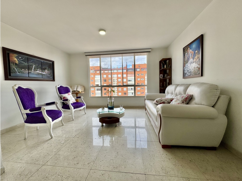 ILUMINADO APARTAMENTO EN CEDRITOS
