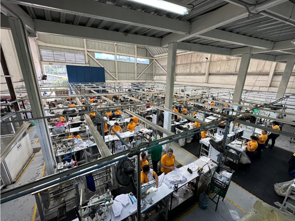 VENTA BODEGA INDUSTRIAL EN GUARNE SOBRE LA AUTOPISTA MEDELLIN BOGOTÁ - 2