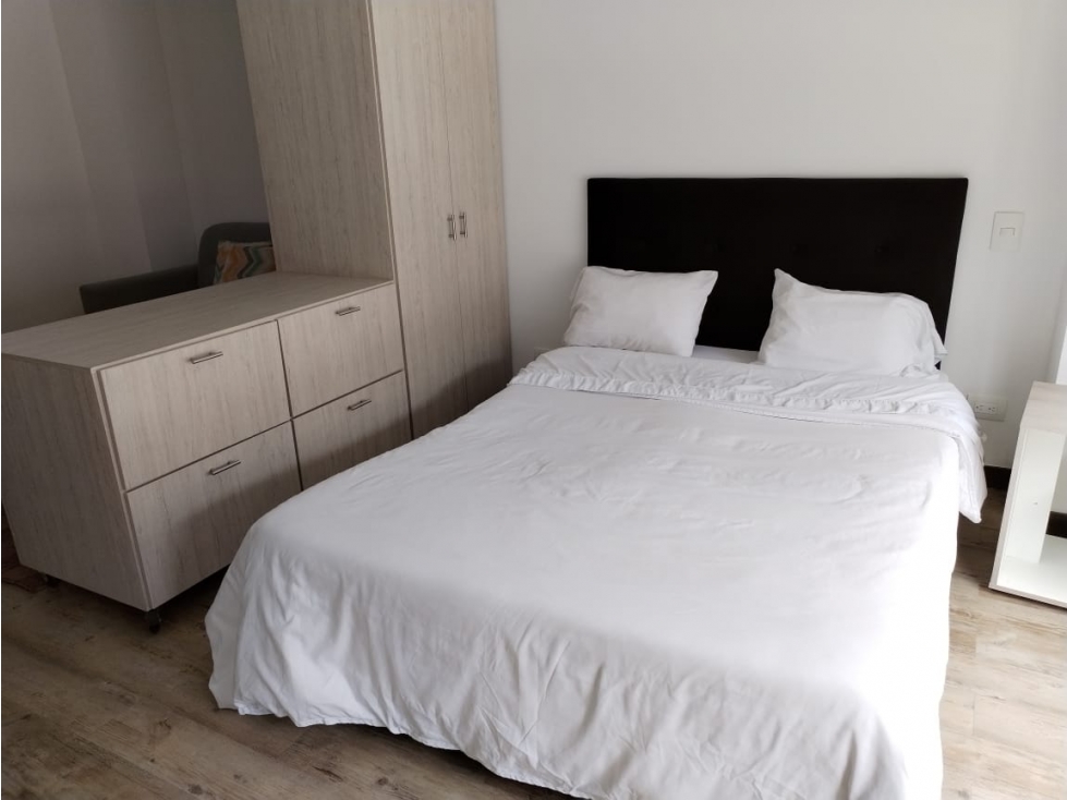 Se Venta apto de 33 m2 amoblado — foto 5