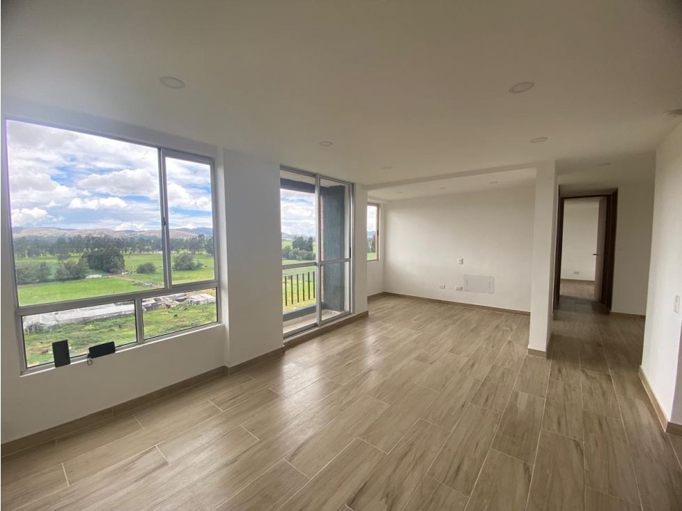 SE ARRIENDA APARTAMENTO EN EL CONJUNTO VERDE OLIVA EN MADRID — foto 5